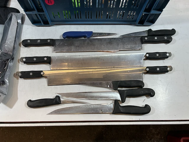 Divers keukenmateriaal - afbeelding 3 van  3