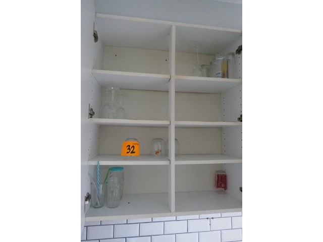 Divers keukenmateriaal - afbeelding 1 van  12