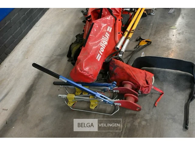 Divers klim- en reddingsmateriaal - afbeelding 3 van  4