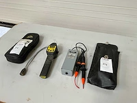 Divers meetgereedschap (2x) - afbeelding 1 van  7