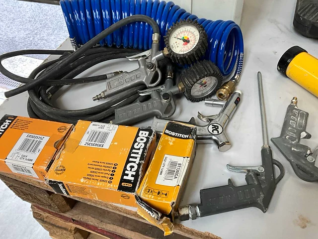 Divers pneumatisch gereedschap (3x) - afbeelding 4 van  12