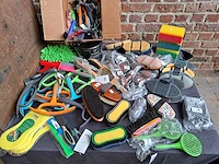 Divers poetsmateriaal - afbeelding 1 van  1