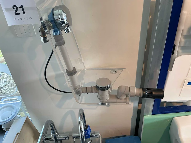 Divers sanitair - afbeelding 7 van  12