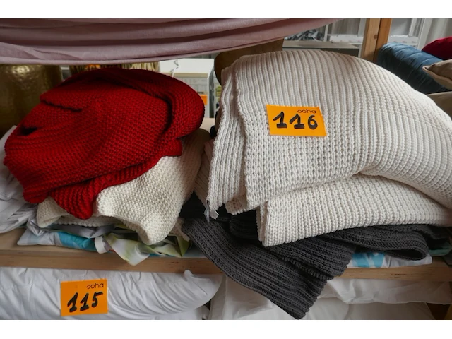 Divers textiel - afbeelding 2 van  5