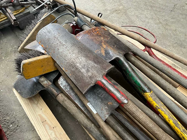 Divers tuingereedschap - afbeelding 4 van  5