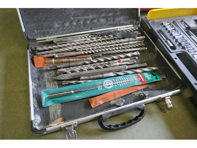 Divers werkgereedschap - afbeelding 2 van  6