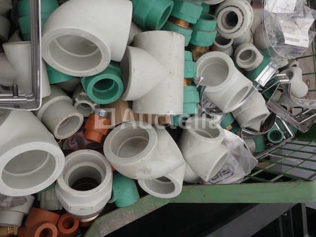 Diverse aansluitsets voor sanitair - afbeelding 1 van  5