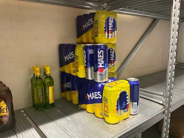 Diverse alcoholische dranken - afbeelding 3 van  13