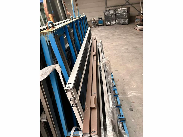 Diverse aluminium vliegenramen - 17 stuks - afbeelding 8 van  9
