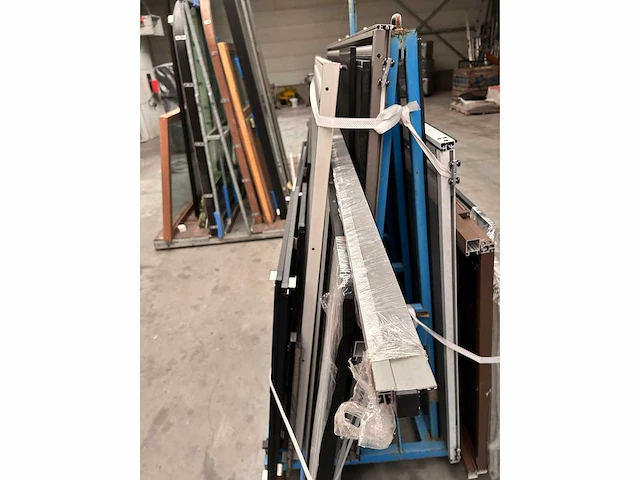 Diverse aluminium vliegenramen - 17 stuks - afbeelding 9 van  9