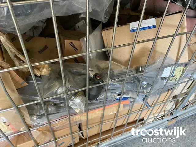 Diverse auto-onderdelen - afbeelding 26 van  31