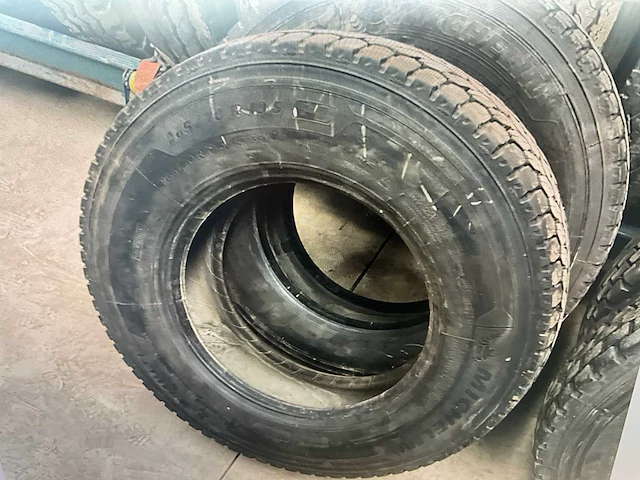Diverse autobanden michelin (4x) - afbeelding 5 van  9