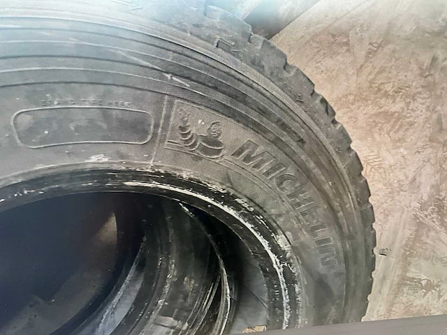 Diverse autobanden michelin (4x) - afbeelding 7 van  9