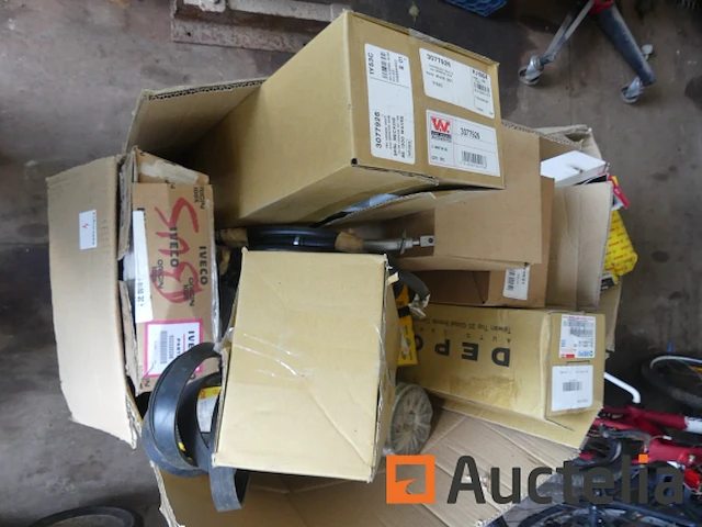 Diverse auto/bestelwagen onderdelen - afbeelding 10 van  17