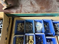Diverse bakjes met inhoud - afbeelding 2 van  4