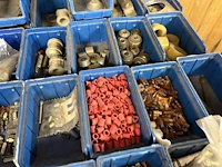 Diverse bakjes met inhoud - afbeelding 8 van  9