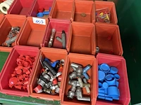 Diverse bakjes met inhoud - afbeelding 3 van  3
