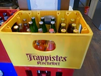 Diverse bakken drank en leeggoed - afbeelding 6 van  11