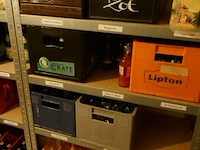 Diverse bakken drank en leeggoed - afbeelding 9 van  11