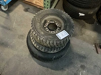 Diverse banden (3x) - afbeelding 1 van  3