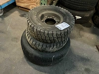 Diverse banden (3x) - afbeelding 2 van  3