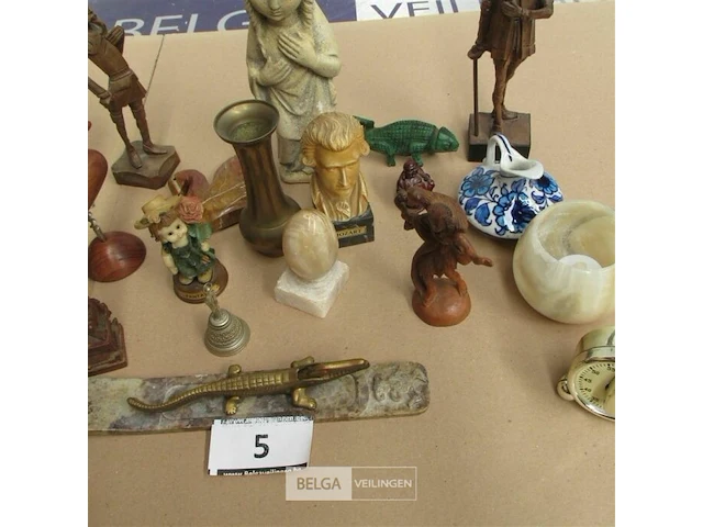 Diverse beeldjes - afbeelding 5 van  5