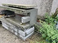 Diverse betonblokken - afbeelding 2 van  3