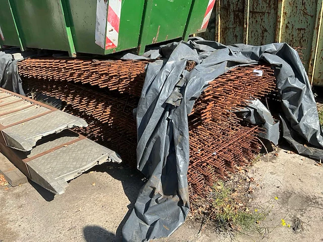 Diverse betonnetten (50x) - afbeelding 1 van  5