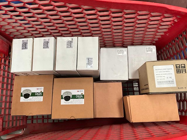 Diverse beveiligingscamera’s (13x) - afbeelding 5 van  17