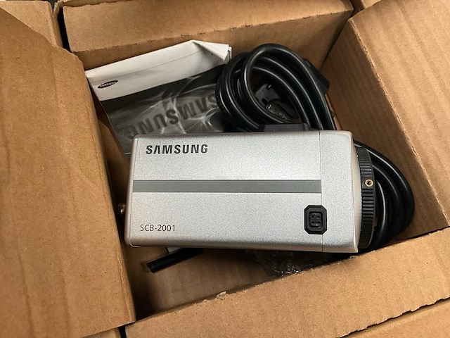 Diverse beveiligingscamera’s (13x) - afbeelding 6 van  17