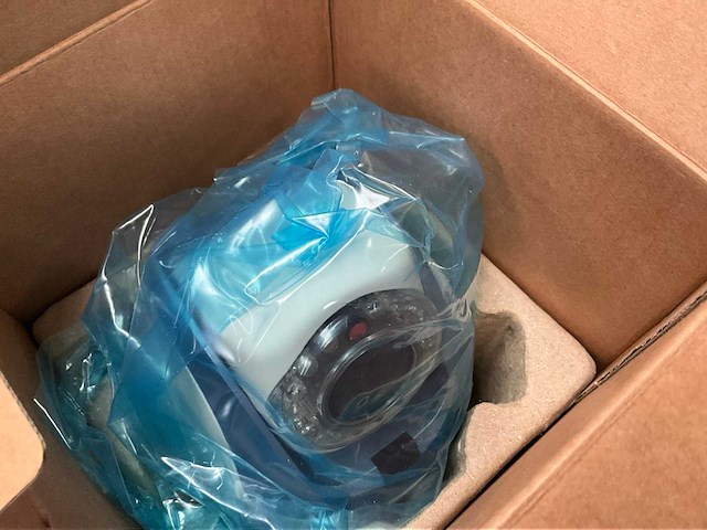 Diverse beveiligingscamera’s (13x) - afbeelding 15 van  17