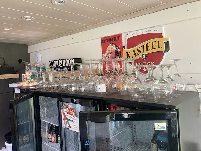 Diverse bierglazen - afbeelding 1 van  4