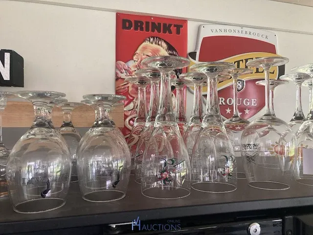 Diverse bierglazen - afbeelding 4 van  4