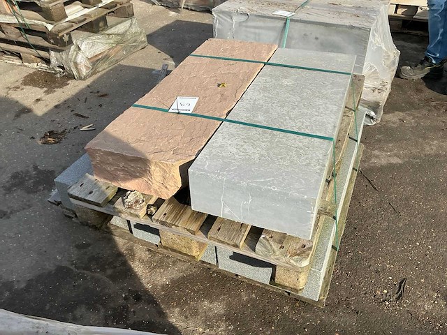 Diverse boordstenen (4x) - afbeelding 2 van  4