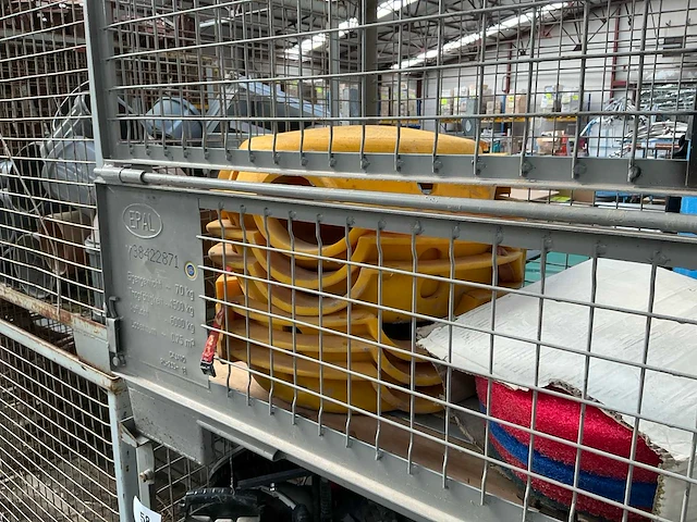 Diverse bouwmaterialen en toebehoren - afbeelding 5 van  8