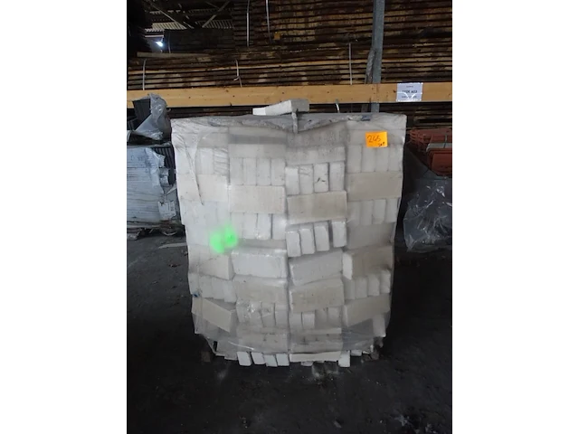 Diverse bouwmaterialen + klein elektro - afbeelding 19 van  36