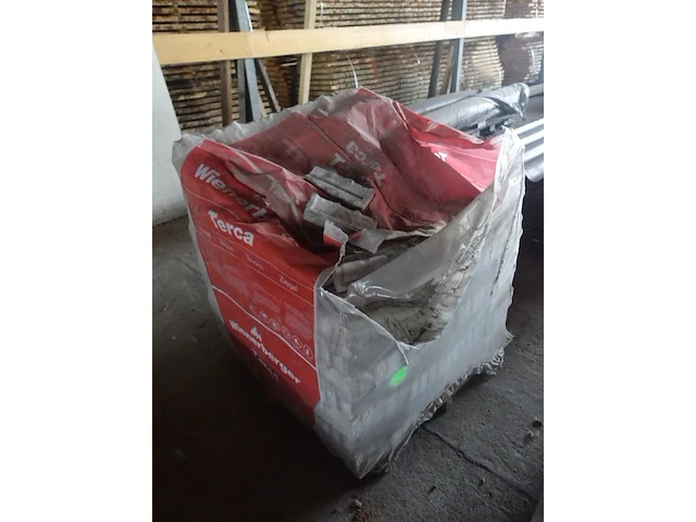 Diverse bouwmaterialen + klein elektro - afbeelding 24 van  36