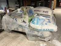 Diverse bouwmaterialen stukadoors materiaal - afbeelding 10 van  11