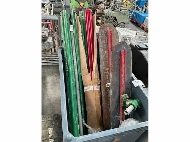 Diverse bouwmaterialen vmg - afbeelding 2 van  6