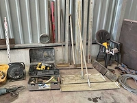 Diverse bouwmaterialen - afbeelding 1 van  5