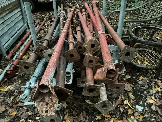 Diverse bouwmaterialen - afbeelding 17 van  17