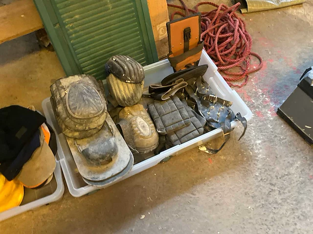 Diverse bouwmaterialen - afbeelding 12 van  21