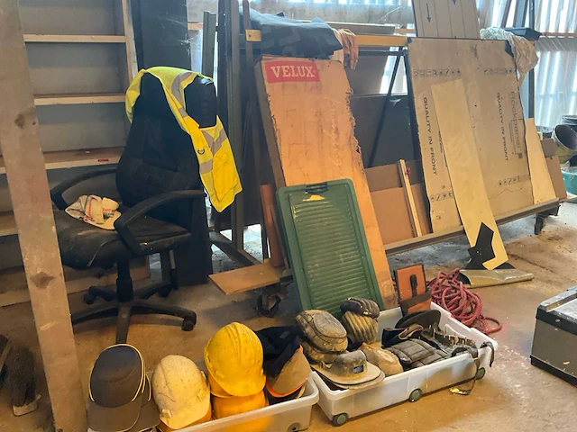 Diverse bouwmaterialen - afbeelding 19 van  21