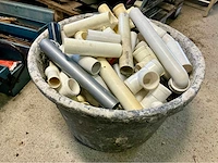 Diverse bouwmaterialen. - afbeelding 6 van  11