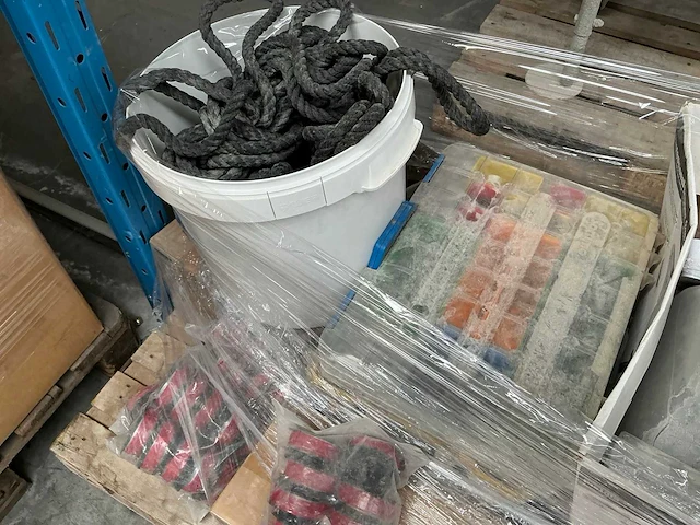 Diverse bouwmaterialen - afbeelding 11 van  11