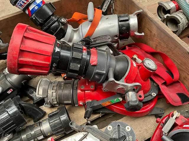 Diverse brandspuiten (19x) - afbeelding 9 van  12