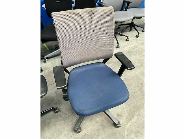 Diverse bureaustoelen (14x) - afbeelding 8 van  19