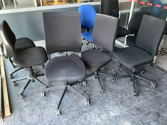 Diverse bureaustoelen (9x) - afbeelding 1 van  10