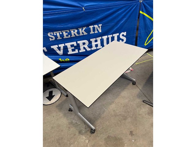 Diverse bureautafels (3x) - afbeelding 4 van  8