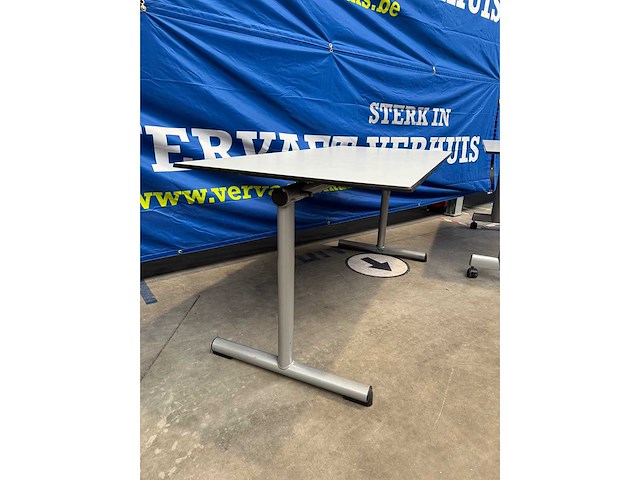 Diverse bureautafels (3x) - afbeelding 7 van  8